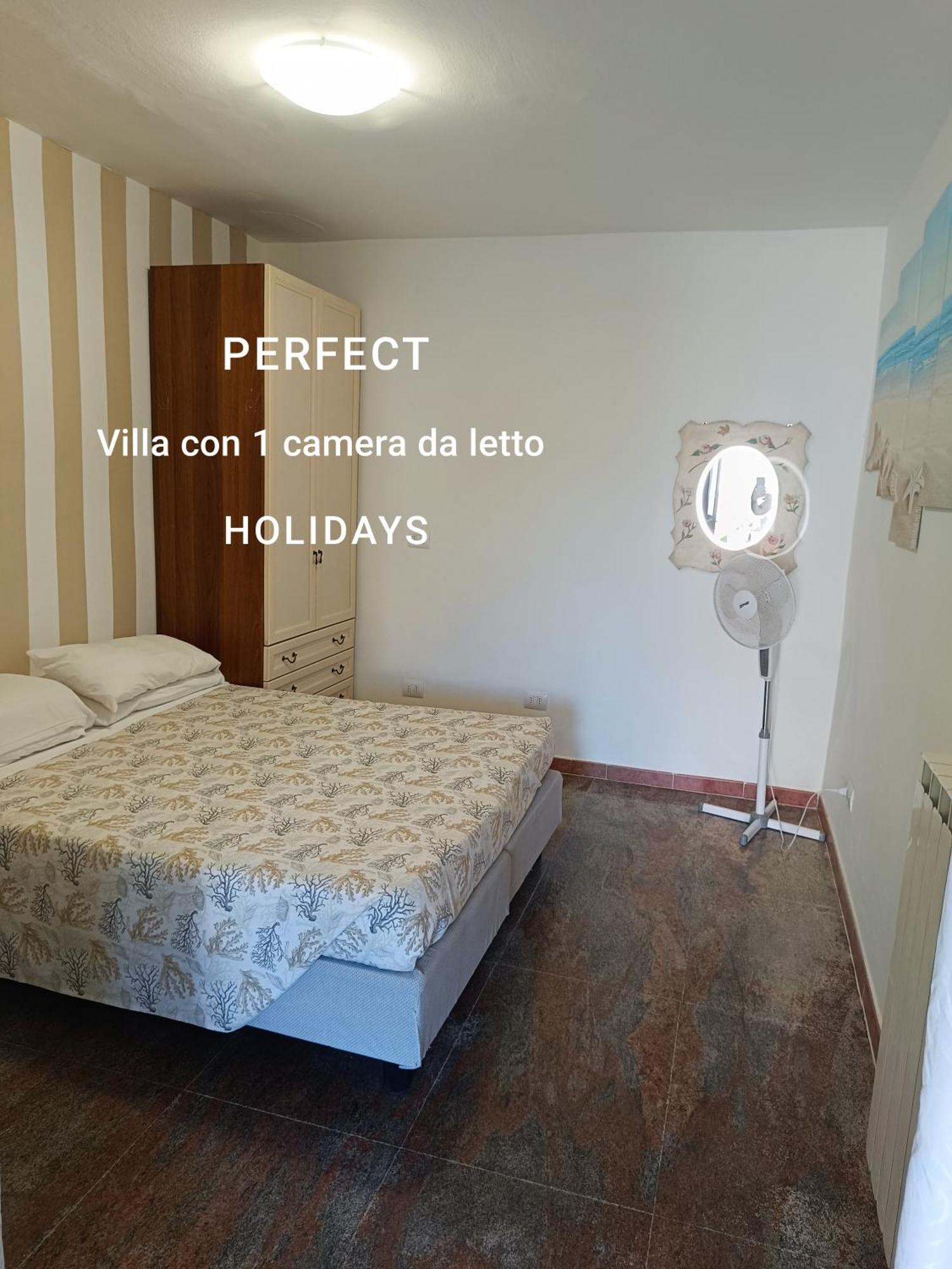 Vila Regina Sul Mare Terracina Exteriér fotografie